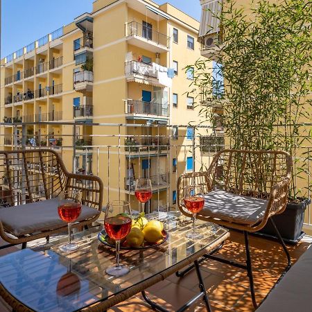Surya House - Elegant Apartment In Sorrento Kültér fotó