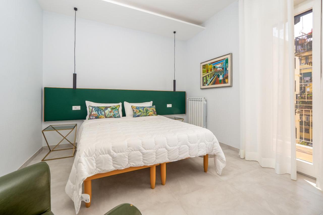 Surya House - Elegant Apartment In Sorrento Kültér fotó