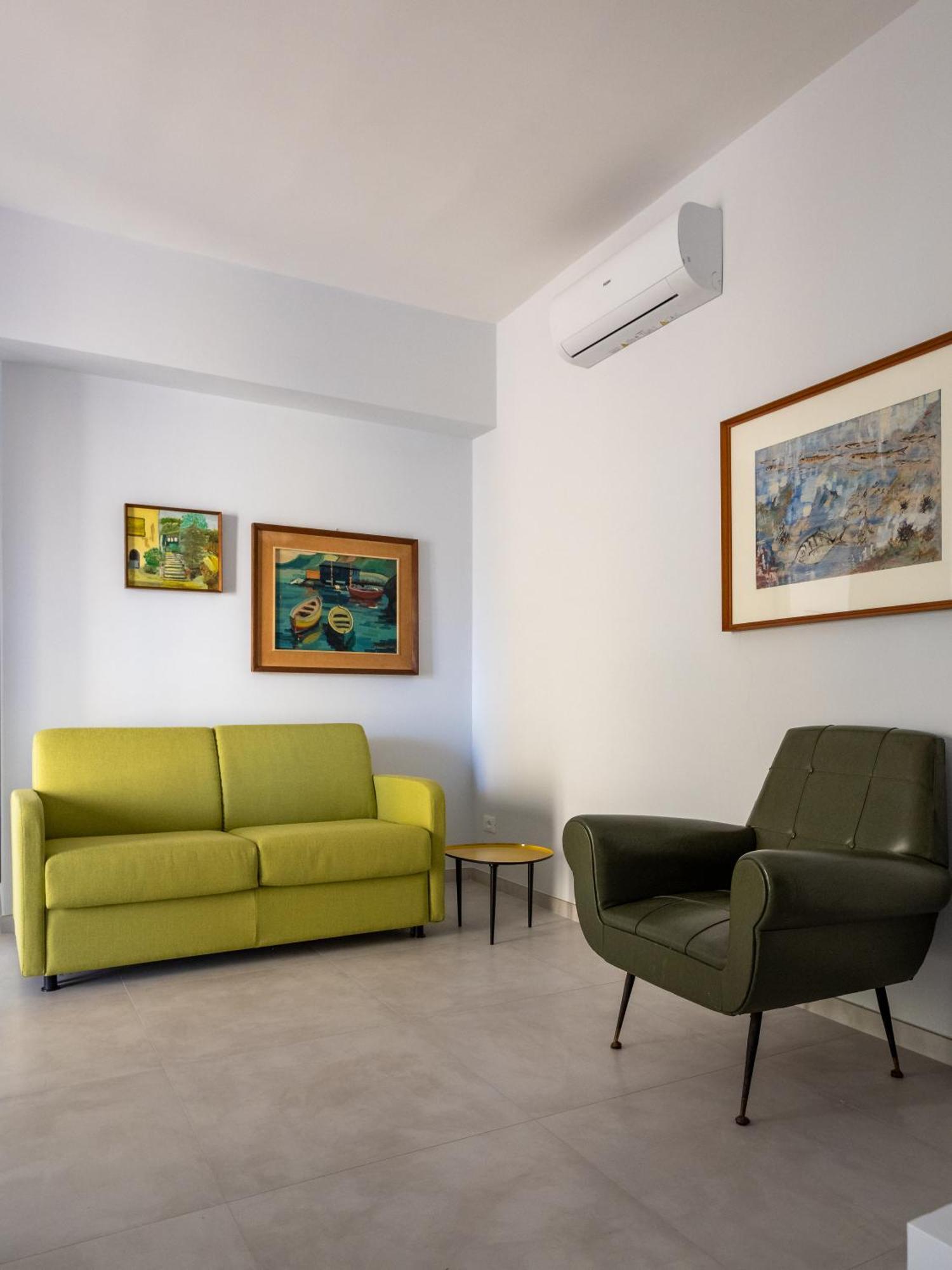 Surya House - Elegant Apartment In Sorrento Kültér fotó